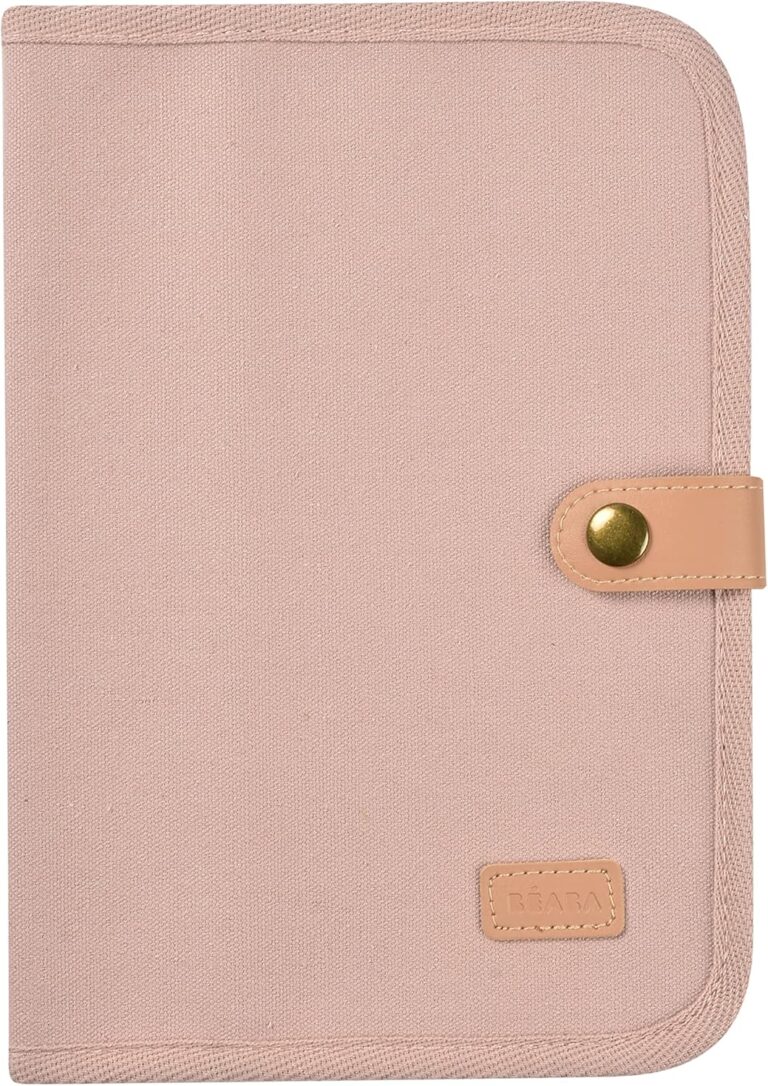 Le Protège Carnet de Santé BÉABA : Élégance et Praticité en Rose Poudré!