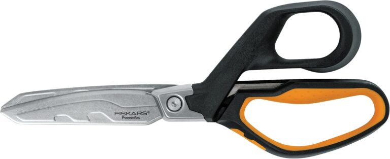 Fiskars : Les Ciseaux Indispensables pour les Tâches Difficiles!